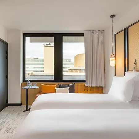 Hotel Firstname Bordeaux, Part Of Jdv By Hyatt Bordeaux