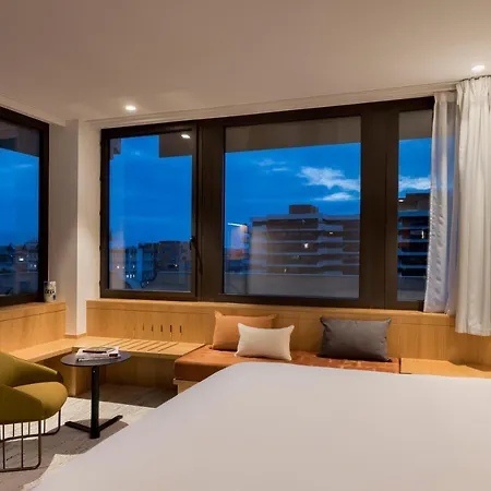 Firstname Bordeaux, Part Of Jdv By Hyatt Hotel Bordeaux