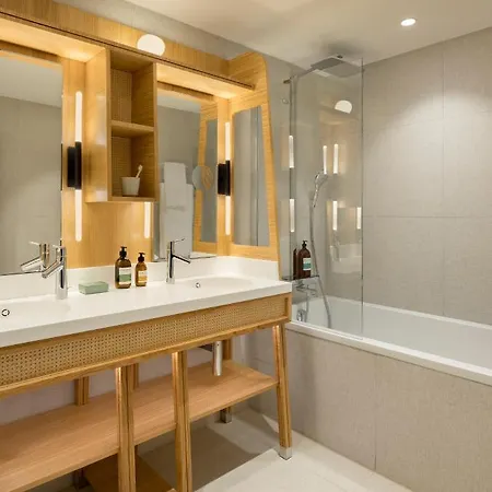 Firstname Bordeaux, Part Of Jdv By Hyatt Hotel Bordeaux