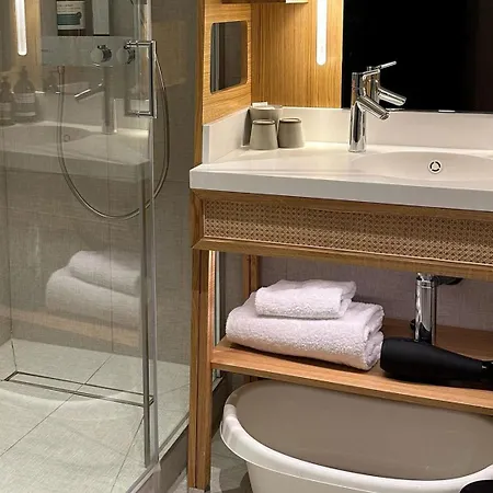 Firstname Bordeaux, Part Of Jdv By Hyatt 4* Bordeaux
